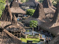 Mengintip Keindahan Kampung Adat Praijing di Sumba Barat