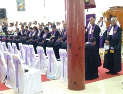 Epy Tahun: Gereja dan Pendeta, Mitra Pemerintah, Membangun Kehidupan Jemaat
