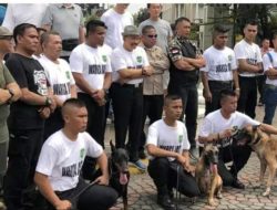 HENDROPRIYONO SIAP PINJAMKAN ANJING TERLATIH UNTUK HALAU DEMONSTRAN 22 MEI