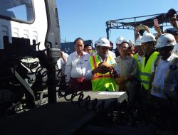 Pemecahan Kendi,  Tandai  Pelepasan Export Perdana Rumput Laut NTT