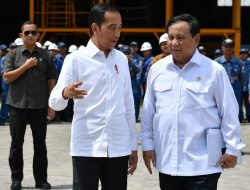 Jokowi:”Kebijakan Pengembangan Alutsista Harus Memperkuat Industri Pertahanan Nasional”.