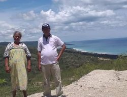 Teres, Pantai Nan Seksi Namun Tak “Disentuh”