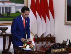 Presiden: “Saya Akan Hukum Koruptor Dana BLT Seumur Hidup”