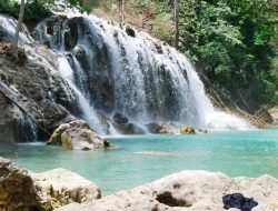 Anda Sedang Di Sumba Barat ? Berkunjung Yukk ke Air Terjun Lapopu
