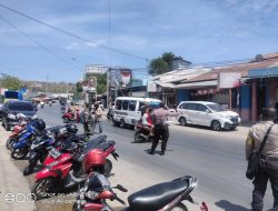 Sadarkan Masyarakat, Polsek – Koramil Alak Operasi Yustisi Penegakan Disiplin Protokol Kesehatan
