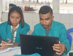 Tim program Holistic Pembinaan dan Pemberdayaan Desa FEB Unimor Ikuti Monev