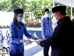 Serahkan SK CPNS Kota Kupang, Sekda:”Proficiat”