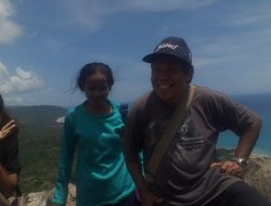 Tere(s):”Cumbui Aku di Atas Bukit Brawn”
