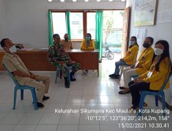 Babinsa Ajak Mahasiswa KKN Taati Prokes