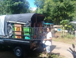 Beratnya Berjualan Keliling Barang Klontong di Musim Covid-19