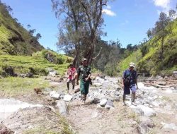 Hujan Deras Banjir Meluap, Persawahan Desa Noepesu Dipenuhi Material Pasir