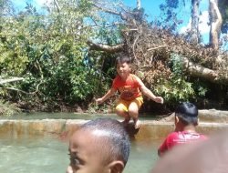 Dasar Badai Seroja, Tempat Pemandianpun Dirusak