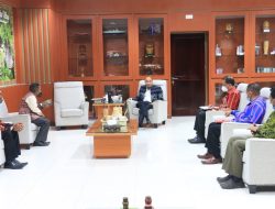 Terima Rektor IAKN, VBL Minta Sekolah Kristen Jadi Pusat Pergerakan Visi dan Misi Yesus