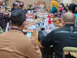 Akhir Desember, Vaksinasi Dosis Pertama Capai 98 Persen. Bisakah ?
