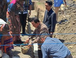 Hadiri Peletakan Batu Pertama, Bupati Kupang Minta Jemaat Elim Bisolo, Bangun Kebersamaan