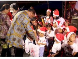 Semarak Natal di Dusun, Bersama Kapolda NTT
