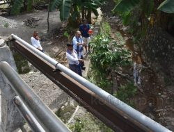 Sudah Tua dan Keropos, Wajar Kalau Warga Minta Jembatan Mantasi Diperbaiki