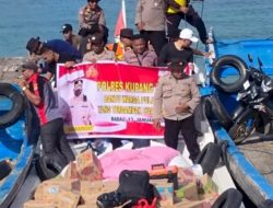 Korban Cuaca Extrem di Pulau Kera, Sambut Gembira Bantuan Sembako Dari Polres Kupang