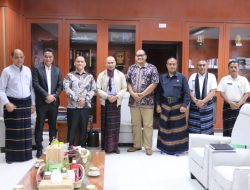 Simon Bone Minta Dukungan Gubernur NTT Terhadap Program Bagi-Bagi Buku