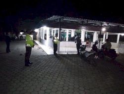 Sholat Tarawih, Dijaga Ketat Aparat Polres Kupang