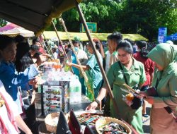 Peduli Lingkungan Sekitar, Korem 161 / WS Kupang Gelar Pasar Murah