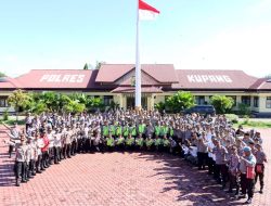 Jelang Akhir Masa Dinas di Polres Kupang, F.X. Irwan Arianto Gelar Apel fan Foto Bersama Anggota