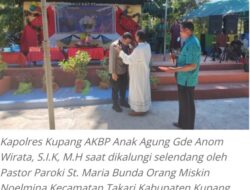 Pastor Paroki Bunda Orang Miskin, Sambut Kapolres Kupang Dengan Sebuah Selendang