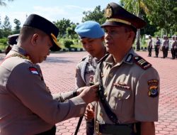 AKP Daeng Jumadi Serahkan Tugas Kepada AKP Viktor Saputra