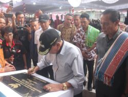 Launching Pemanfaatan 2 Gedung Pasar Lili, Bupati Kupang Ingatkan Pedagang Begini !