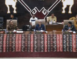 Hadiri Rapat Paripurna DPRD, Pj. Gubernur Sampaikan Ini