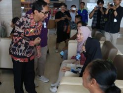 Ada Bakti Sosial Operasi Katarak dan Penghijauan, di Lingkungan RSUP dr. Ben Mboi