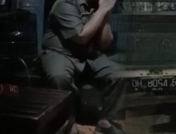 Mabuk di Kantor, Camat di Kupang Tabrak Mobil Pick up Lalu Kabur