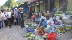 Antisipasi Inflasi, Pj. Bupati Kupang Datangi Pasar Lili
