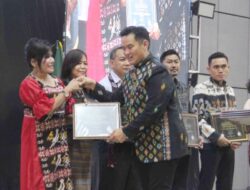 PNS Korem Bangga Terima Penghargaan Dari Kadin NTT