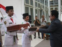 Kukuhkan Anggota Paskibraka, Pj. Bupati: “Kalian, Bagian Dari sejarah Kabupaten Kupang”