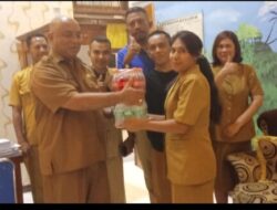 Pegawai Tidak Tetap Dinas Pendidikan Dapat Parsel, Jelang Nataru