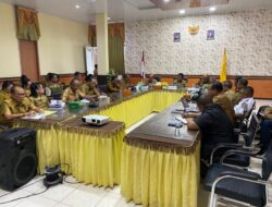 Tindaklanjuti Hasil Pantauan Lapangan Bencana Banjir Pj. Bupati Kupang Gelar Rapat