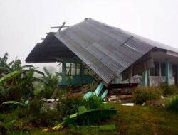 SDN Fatululat Ambruk, Akibat Longsor