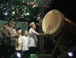 Gubernur Melki Laka Lena lepas Pawai Kupang Bertakbir, Dengan Pukulan Bedug