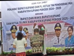 Ketika Bupati Kupang, Minta Berkat Dari Uskup Rony