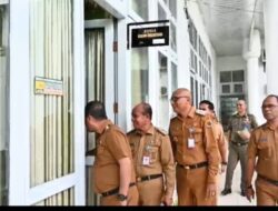 Pantau Beberapa Instansi, Bupati Kupang Ingatkan Jaga Kebersihan dan Kerapian Lingkungan Kerja