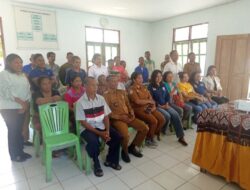 Buka Sosialisasi Kesehatan Mental, Kades Oenoni II : “TPKJMD Harus Memahami Tugas”