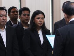 Resmi, Aurum Titu Eki, Pimpin PBSI Kabupaten Kupang