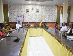Minta Pemekaran Desa, Warga Oeltua Temui Bupati Kupang, Sodorkan Nama Ini