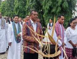 “In Verbo Autem Tuo Laxabo Rete” RD Christian Dominicus Juang Sogen Rayakan Misa Perdana di Paroki Santa Familia Sikumana