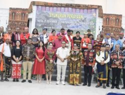 Hadir Bersama Bupati Kupang di Natal Bersama dan Tahun Baru, Gubernur NTT Sapa Warga IKAS