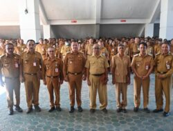 Ada Penyerahan SK Pensiun,  Saat Apel Kekuatan, Ini Pesan Bupati Kupang