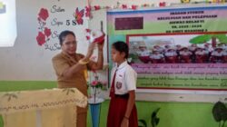 Pelepasan Topi dan Dasi Tandai Kelulusan 13 Siswa SD GMIT Kuanino 3