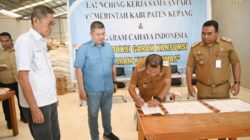 Bupati Kupang Teken Kerja Sama, Luncurkan Produk Garam Bermerek “Teluk Koepang”