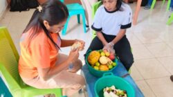Umat Bello Ikut Latihan Olah Sampah Rumah Tangga dari Undana
